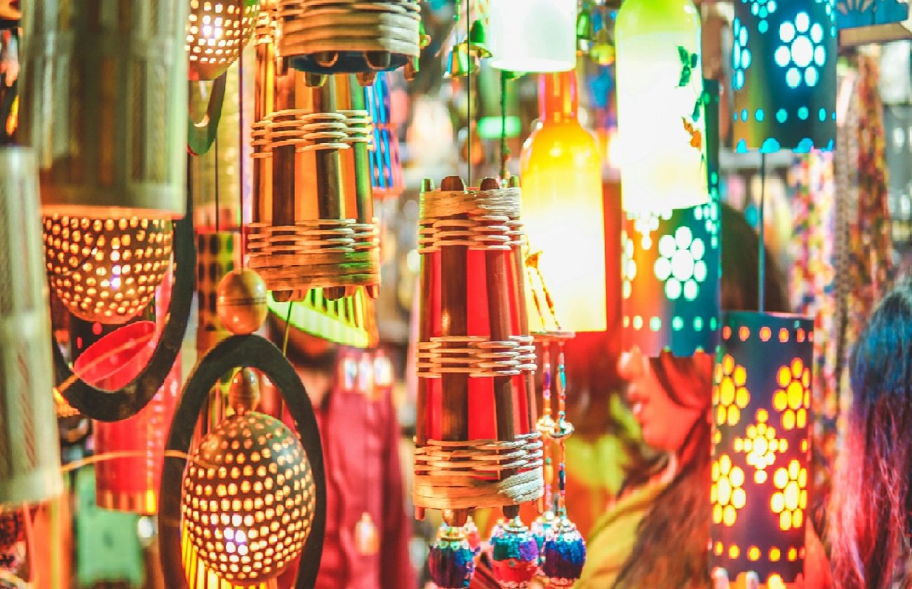 Exploring the Vibrant World of African Art and Design